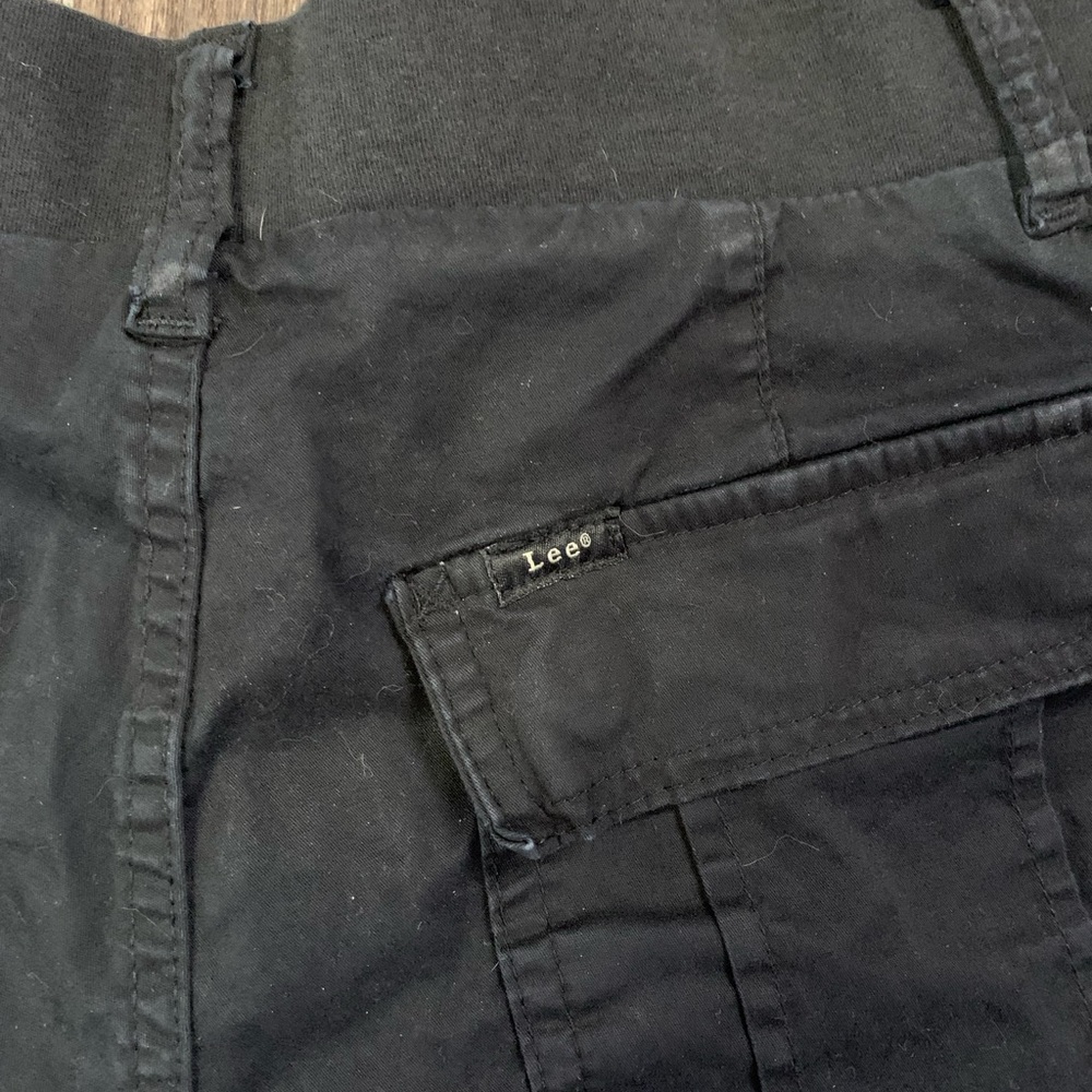 Capris - Picture 4 of 4